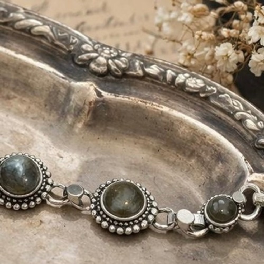 Bracelet Sterling Silver 925 Labradorite Blue Flash Cabochon Boho Vintage Style